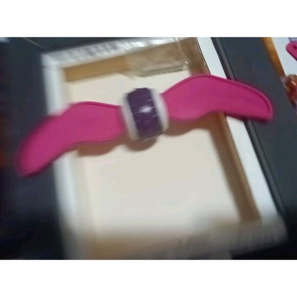 McDonald's Hasbro Rebelle Nerf Pink Flying Wings Happy Meal Toy - Picture 2 of 2